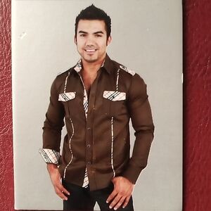 Outstanding & Rare 1pc Coffee Men's mid sleeve shirt by Albertini